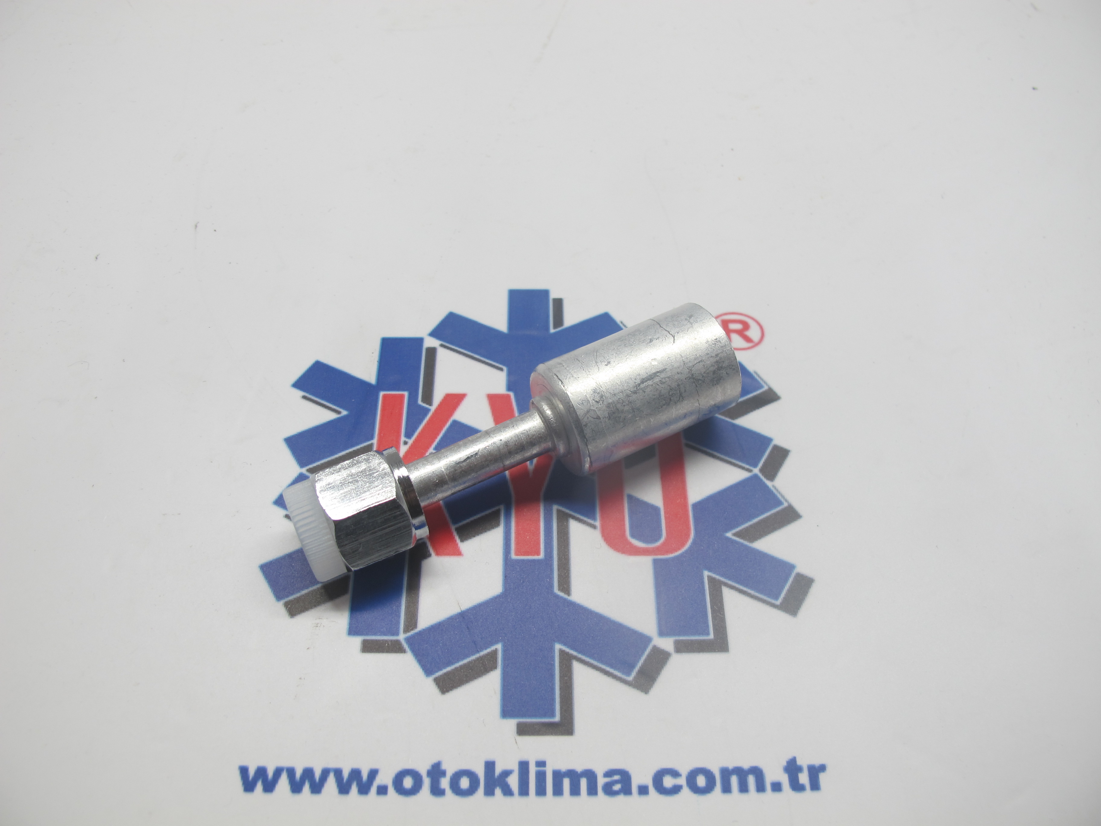 KYO7930C  8MM ETLİ DÜZ ALEMİNYUM KAPSÜLLÜ 