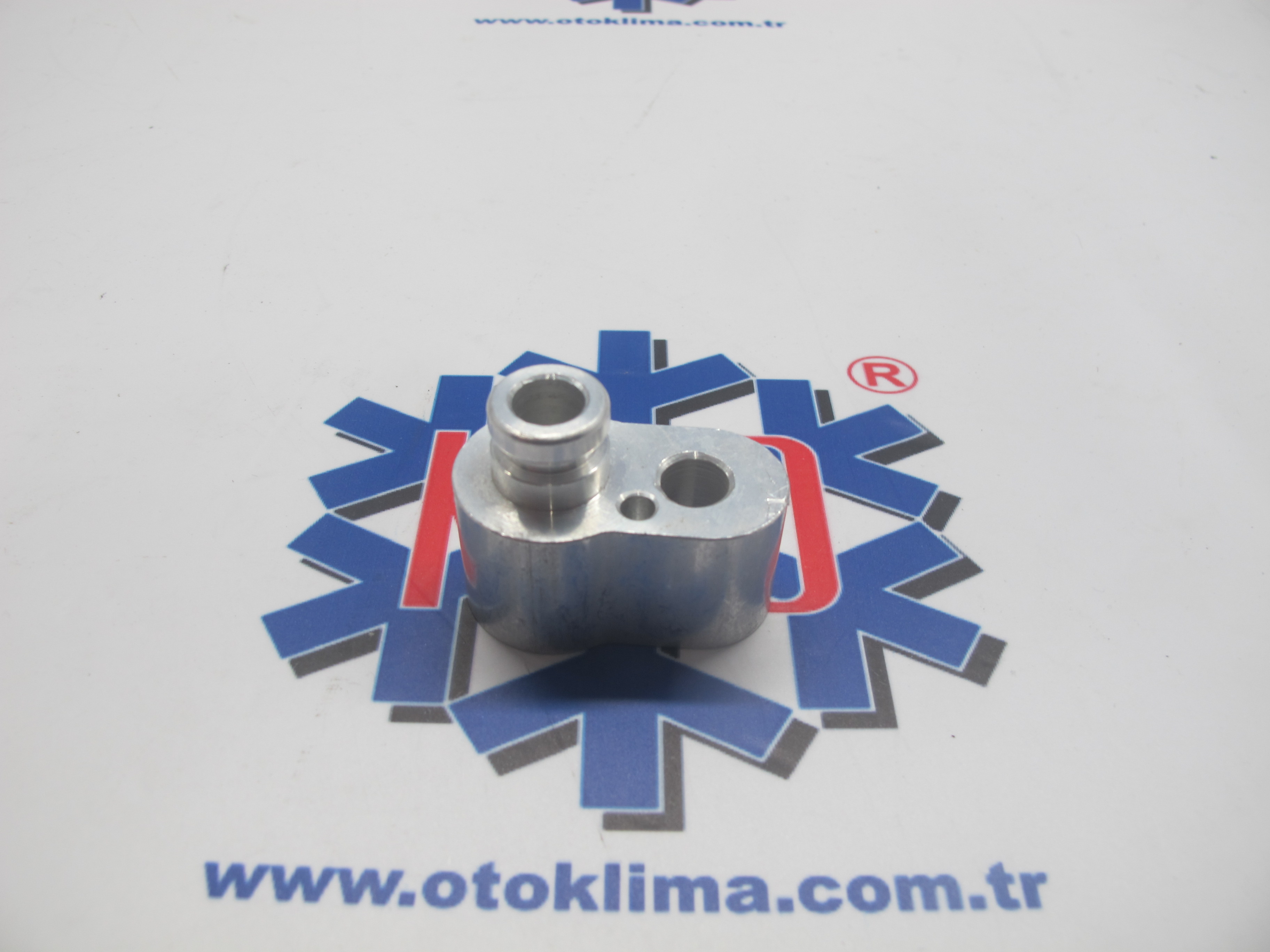 KYO7966 VOLKSWAGEN KOMPRESÖR ÇİKİŞİ