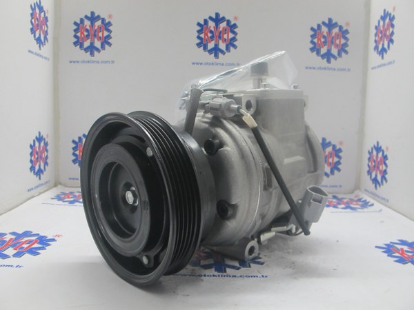 KYOK150337ORJ  TOYOTA RAV4 5 PK  OEM : 88320-42050