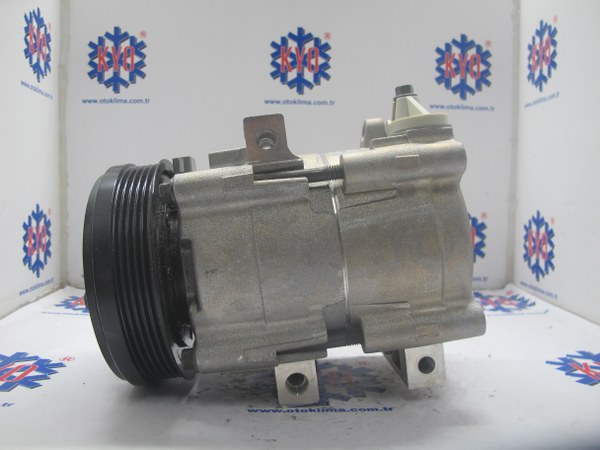 KYOK15108 FORD MONDEO I-II  OEM:1058052