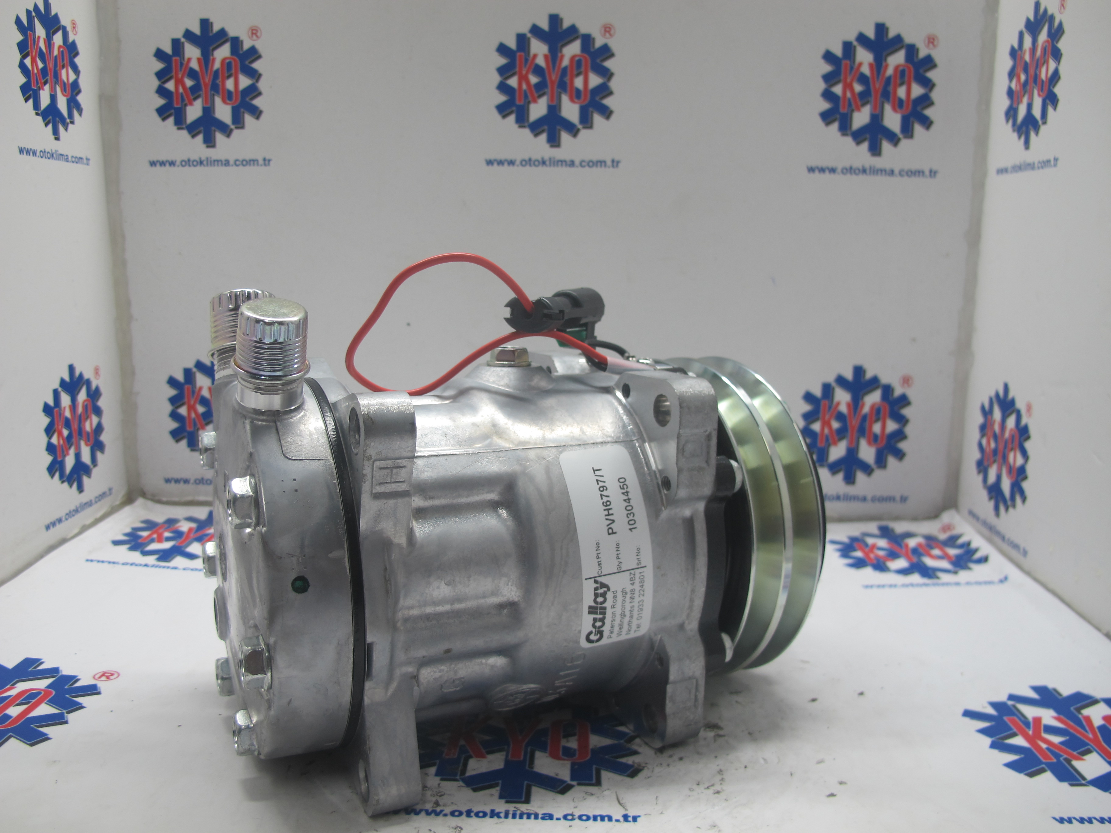 KYOK151532A  SD7H15 V KAYIŞ 24V ORJİNAL OEM :U4652