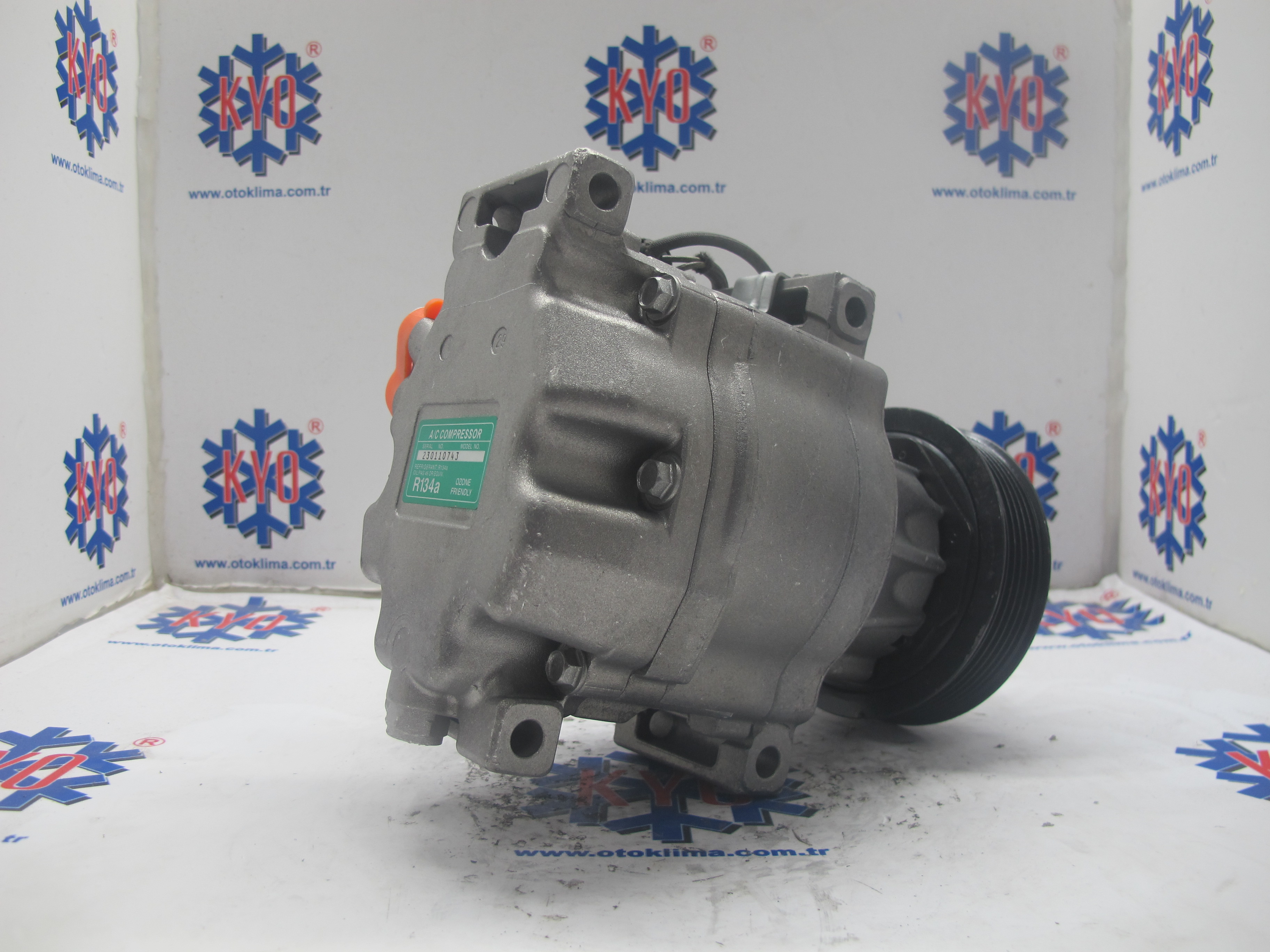 KYOK151680 TOYOTA COROLLA  OEM:DCP50012