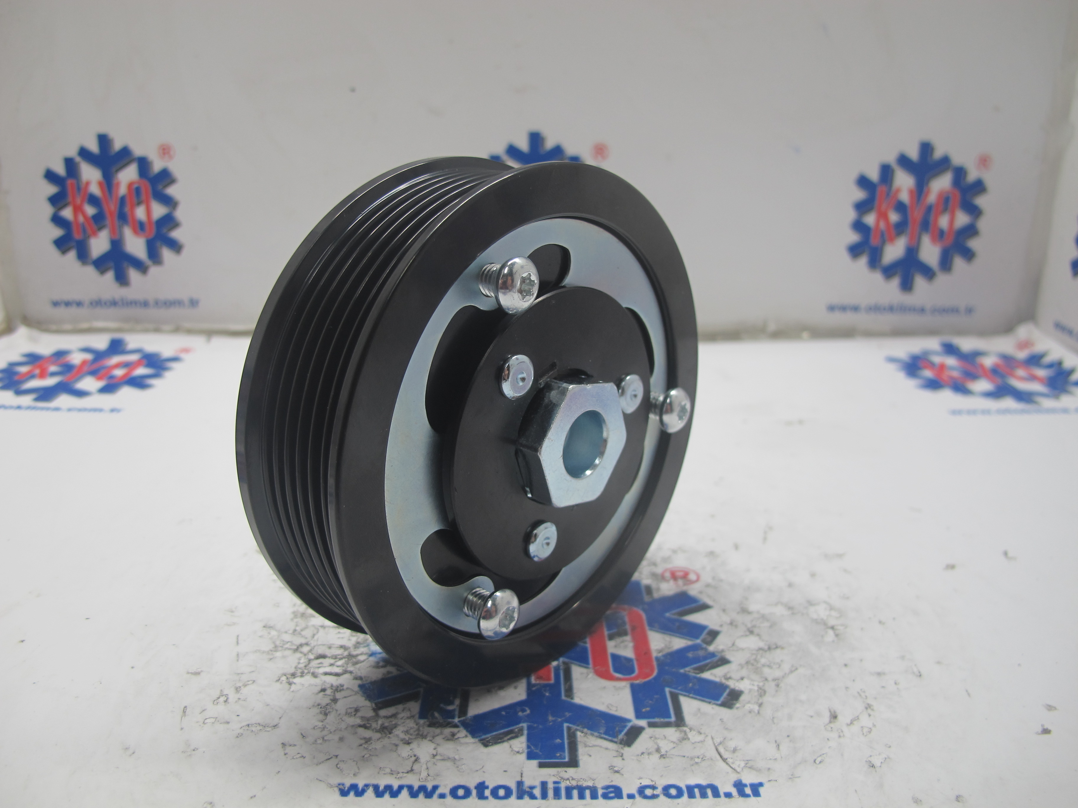 KYOKS5550 VOLKSWAGEN T6 DEMİR 35-52-22