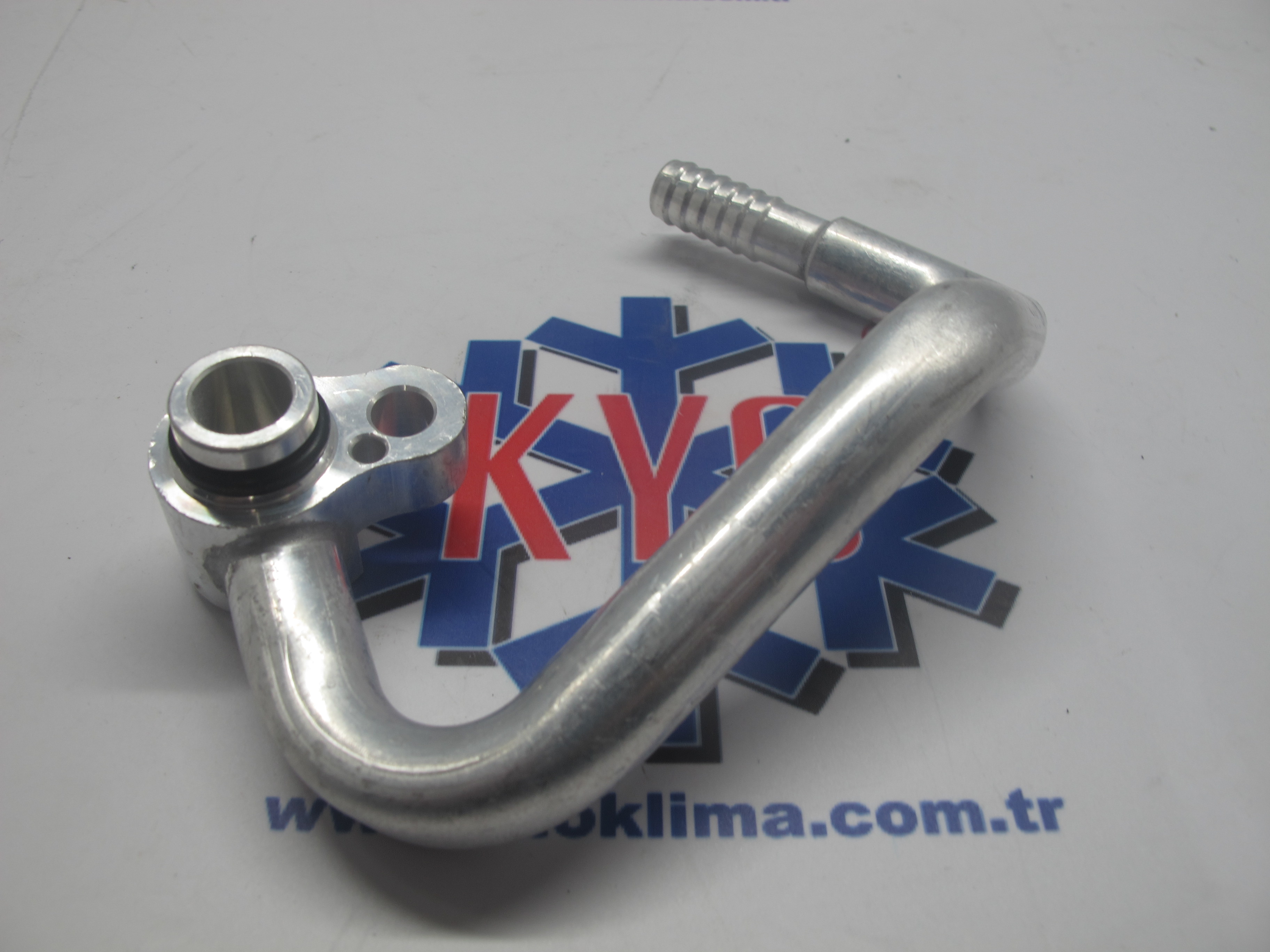 KYORK8008 HYUNDAİ KOMPRESÖR GİRİŞİ 