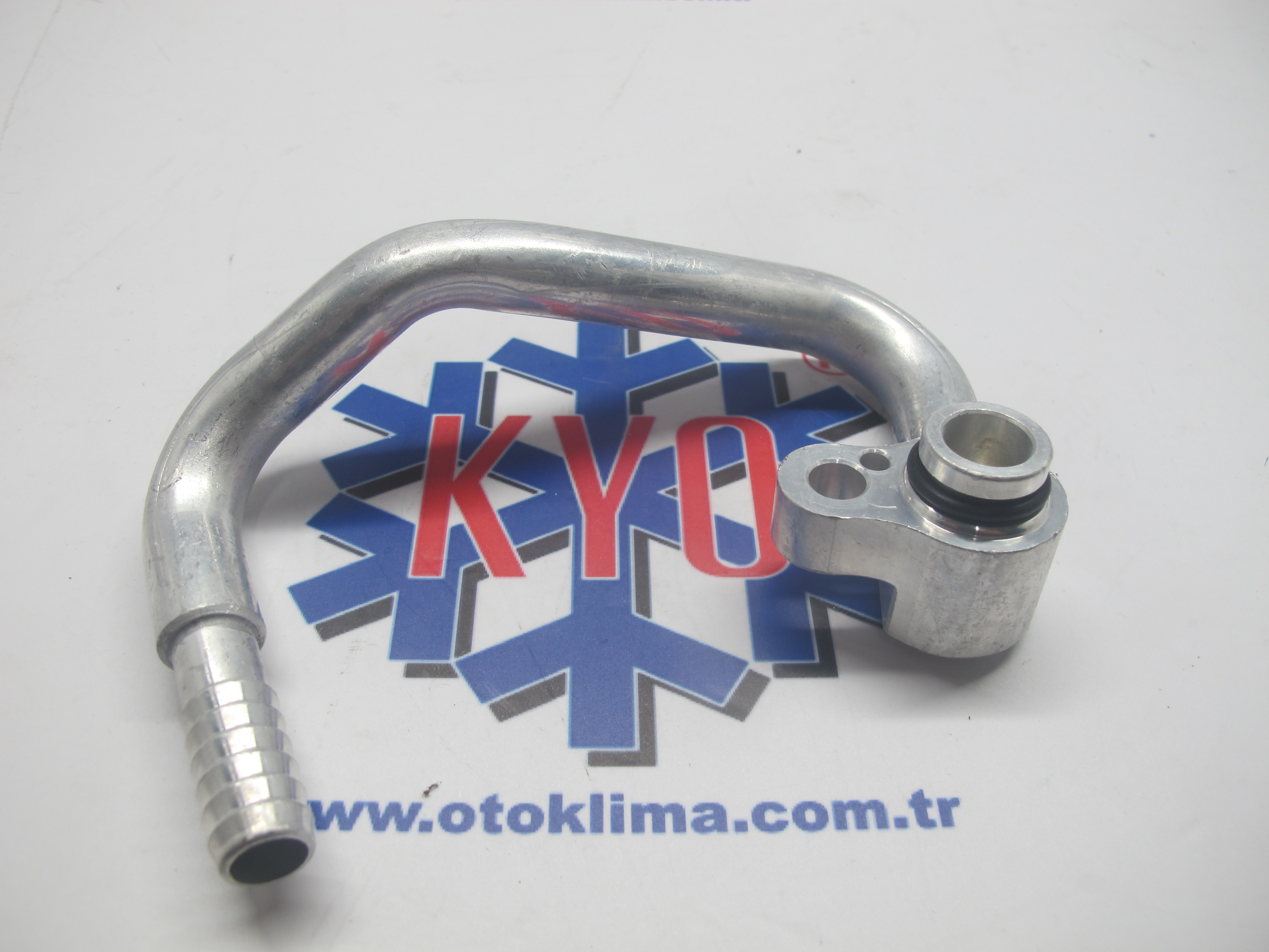 KYORK8008 HYUNDAİ KOMPRESÖR GİRİŞİ 