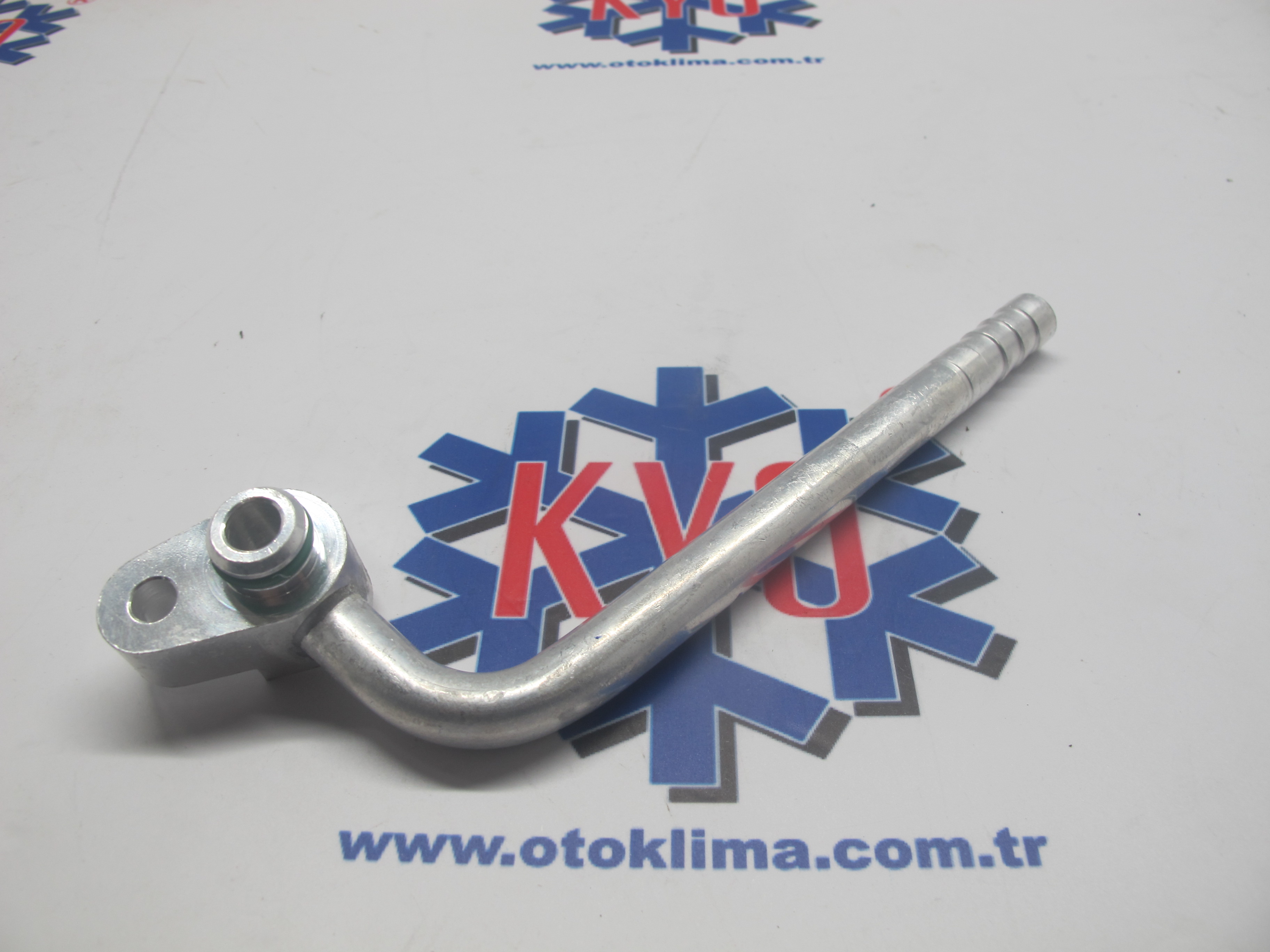 KYORK8010 TOYOTA KOMPRESÖR GİRİŞİ